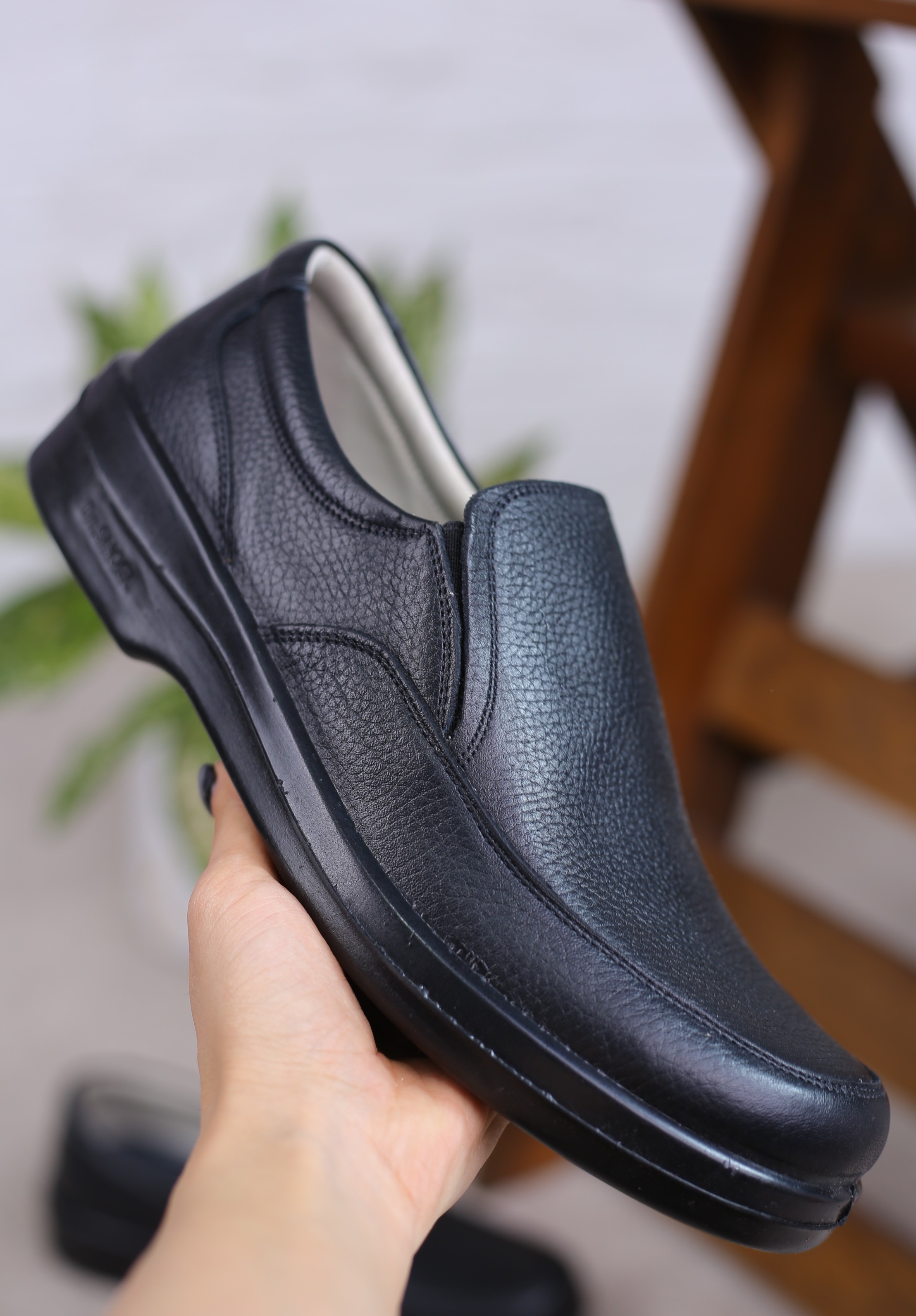 کفش-چرم-مردانه-آکسفورد-دکترشول